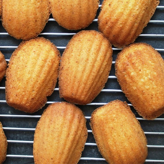 Veidnes madeleines cepšanai, 7,5 cm, 20 gab.